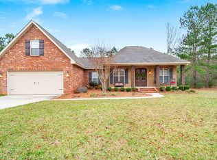 30 W Crockett Dr, Sumrall, MS 39482