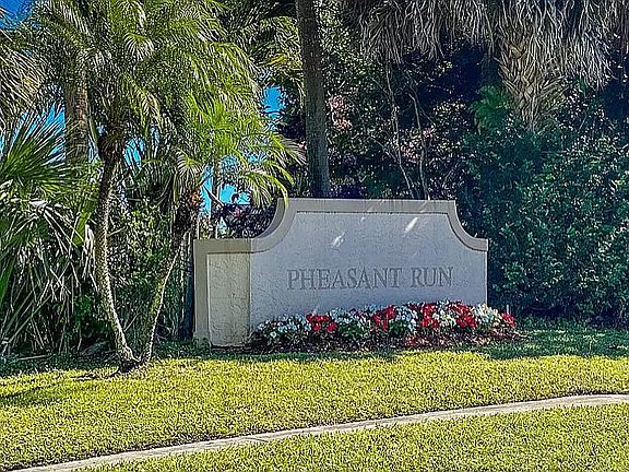 4th image of 102 Pheasant Run Blvd