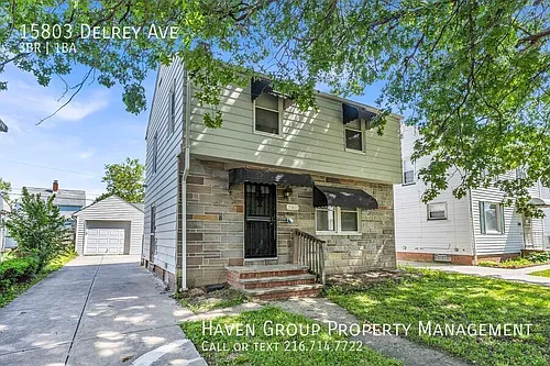 15803 Delrey Ave Photo 1