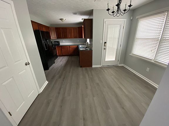 4th image of 3700 White Pine Dr
