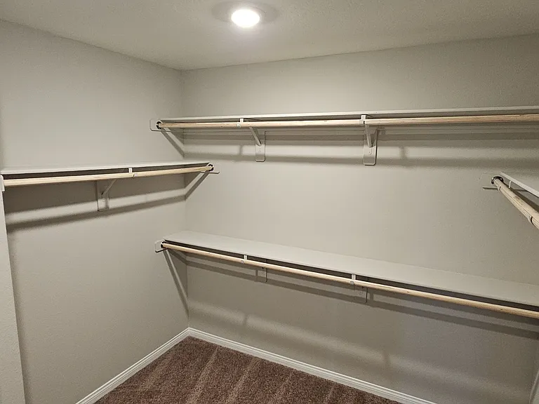 4515 Solitude Falls Ave — Photo 30