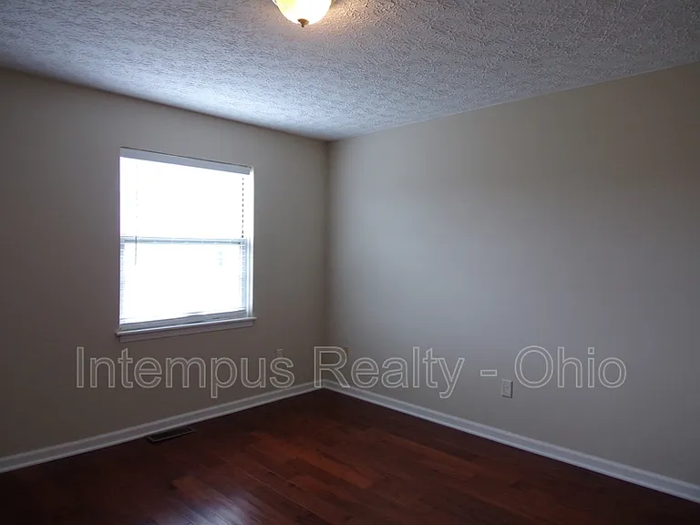 7839 Meadowhaven Blvd — Photo 12
