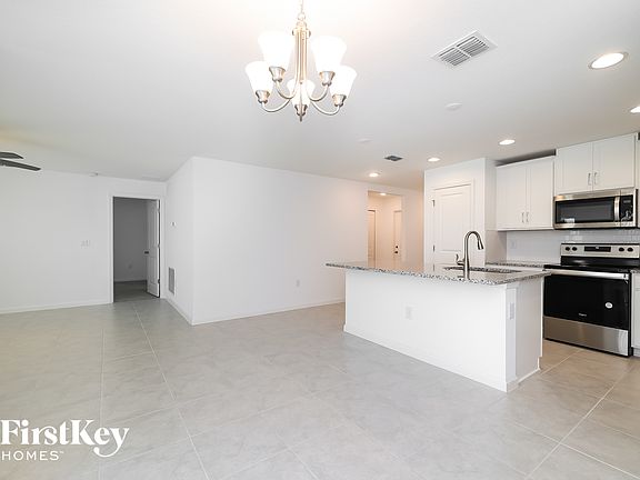 4th image of 3806 Whitney Way
