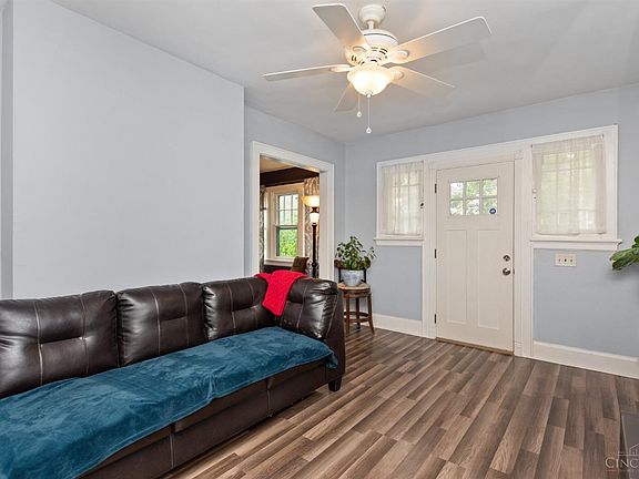 5th image of 5847 Wyatt Ave