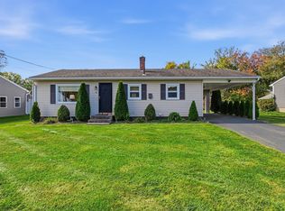 9 Brook St, South Hadley, MA 01075