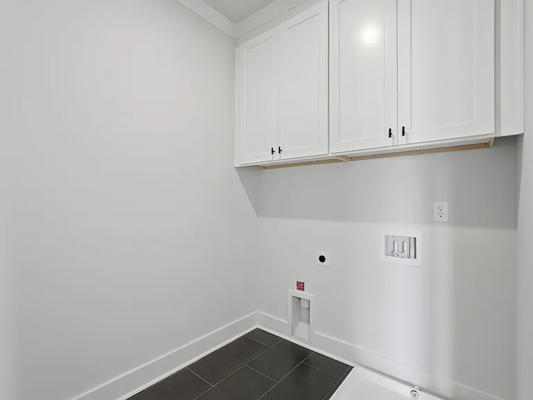 331 Orchid St — Photo 26