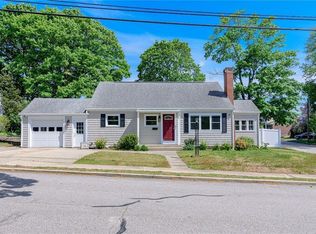 76 Crossland Rd, West Warwick, RI 02893