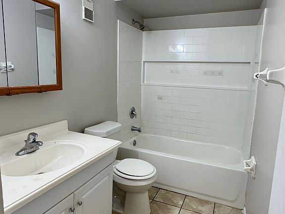 5th image of 2944 Jackson St