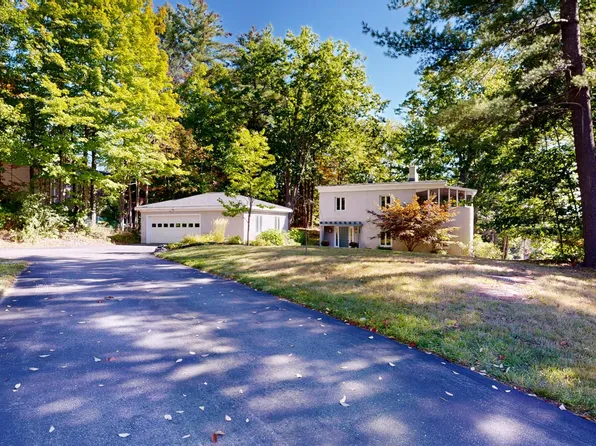 234 Montello Street, Lewiston, ME 04240