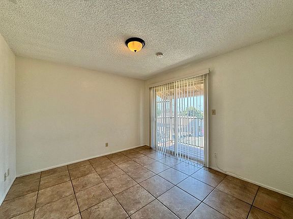 5th image of 2204-2206 Granger Ave #2204