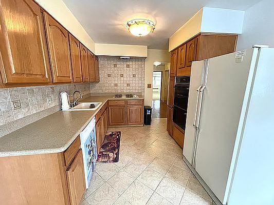 3rd image of 30-88 50th St #2