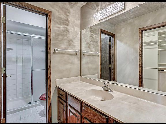 4th image of 1602 Norwood Cir
