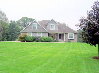 4080 Royce Rdg, Howell, MI 48855