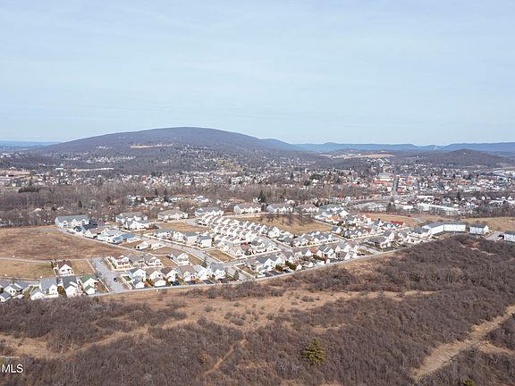 3rd image of 0 Holliday Hills Dr