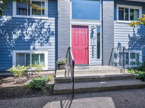 10940 SW Meadowbrook Dr Unit 28, Tigard, OR 97224