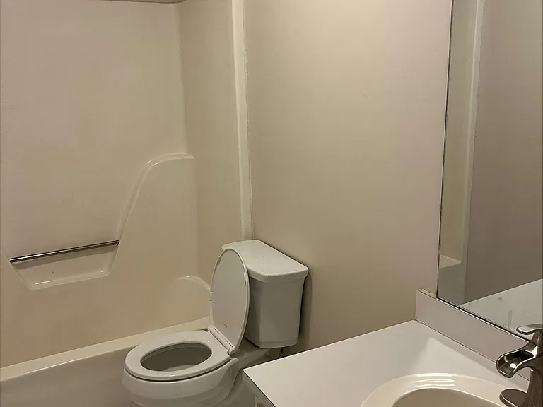 46 Upton Ct — Photo 11