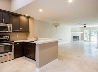 2304 1st St APT 3, Indian Rocks Beach, FL 33785