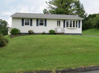 8 Arnold Ave, Adams, MA 01220