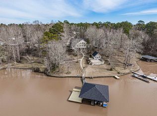 218 Old Plantation Trl NW, Milledgeville, GA 31061
