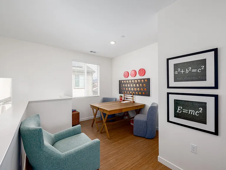 Glen at Fontana Homes — Photo 17