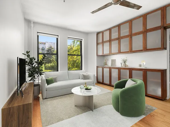 149 Avenue C APT 2F, Manhattan, NY 10009