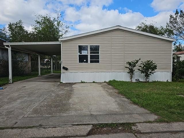 1st image of 401 Garber St