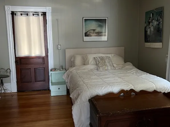 21 Orchard Ter #B, Burlington, VT 05401