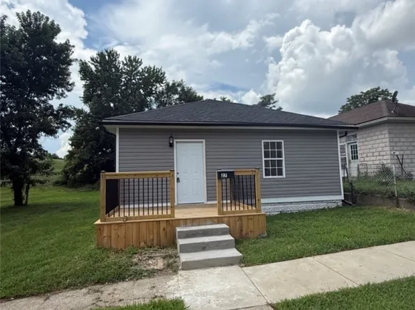 27 Chambers Street, New Albany, IN 47150
