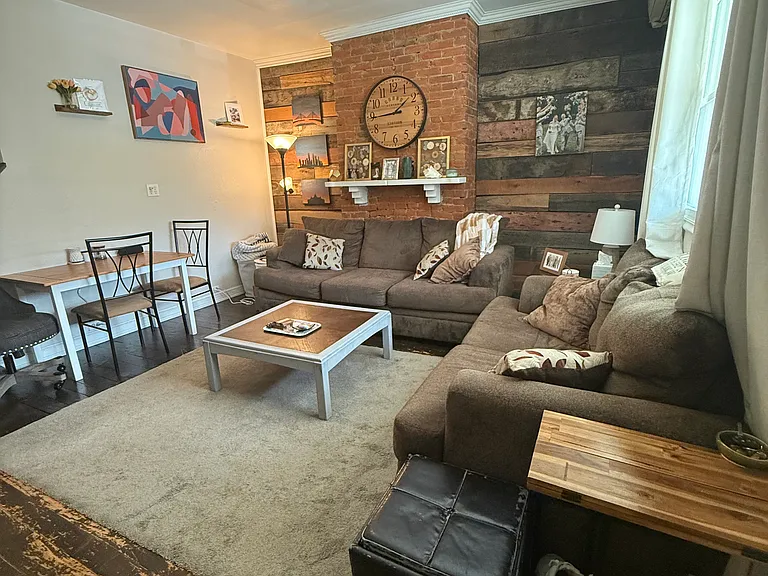 343 Sapphire Way — Photo 9