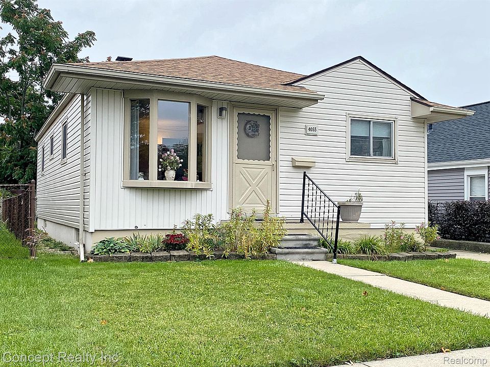 1st image of 4055 Agnes Ave