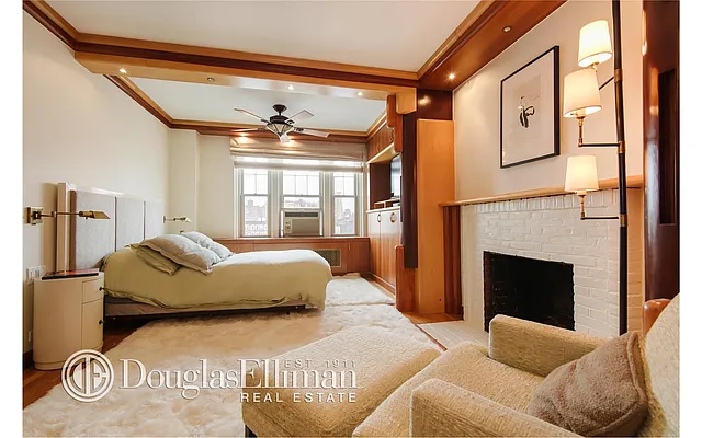 Rented by Douglas Elliman | media 9