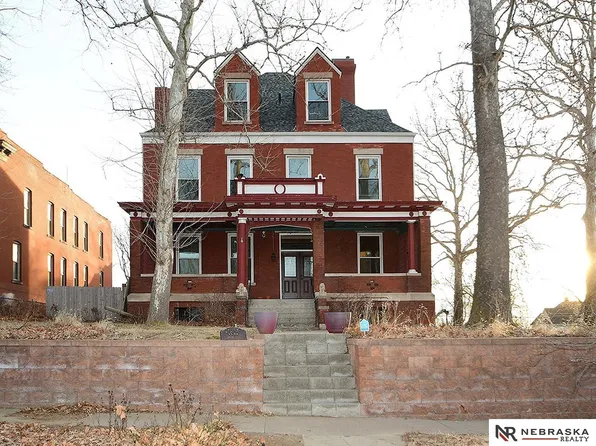 3825 S 25th St, Omaha, NE 68107