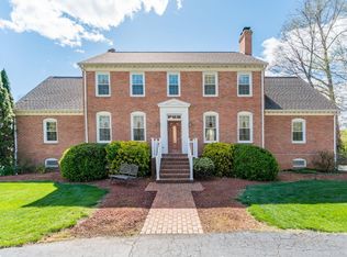 208 London Downs Dr, Forest, VA 24551