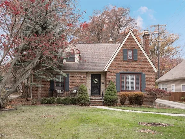 484 Fordham Pkwy, Bay Village, OH 44140