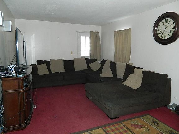 5th image of 102 Canal St