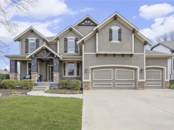 9641 Inspiration St, Lenexa, KS 66227