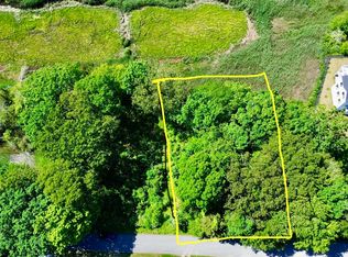 9 Caulkins Rd, Old Lyme, CT 06371