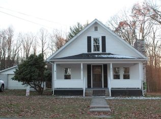 905 Old Eccles Rd, Beckley, WV 25801