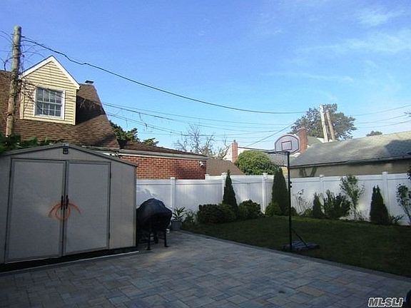2nd image of 82-38 Little Neck Pkwy