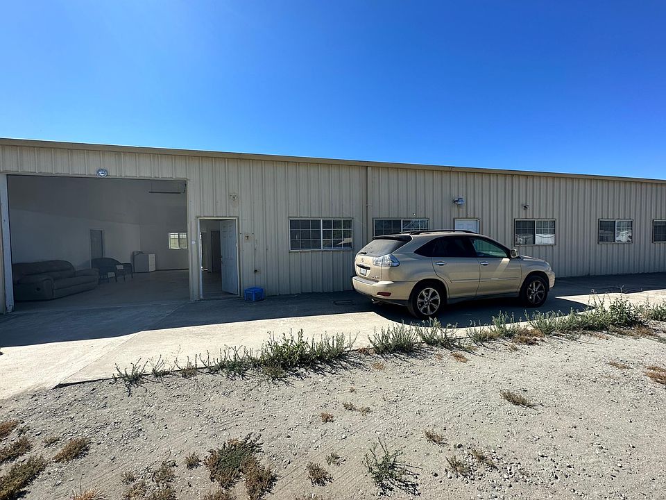1st image of 3026 Dryden Ave