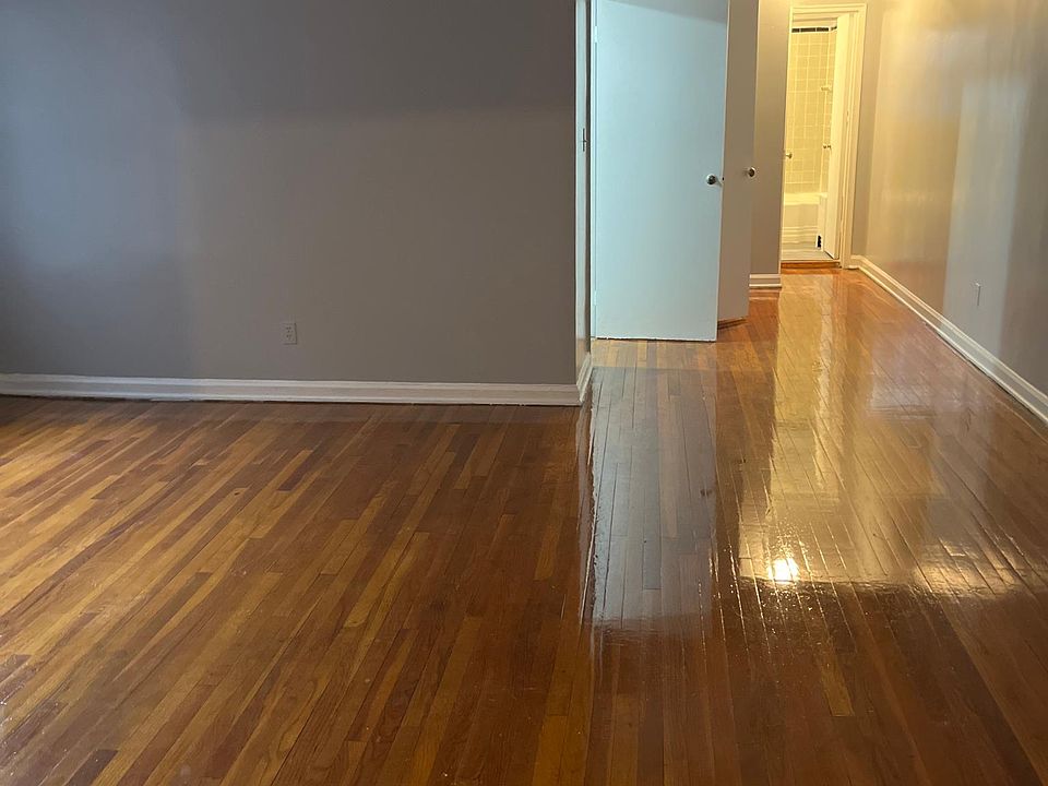 1st image of 425 Mount Prospect Ave APT 304