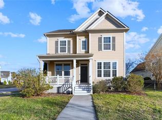 627 Mill Creek Pkwy, Chesapeake, VA 23323