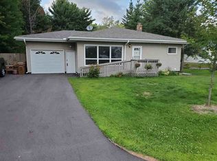 608 N Point Dr, Stevens Point, WI 54481