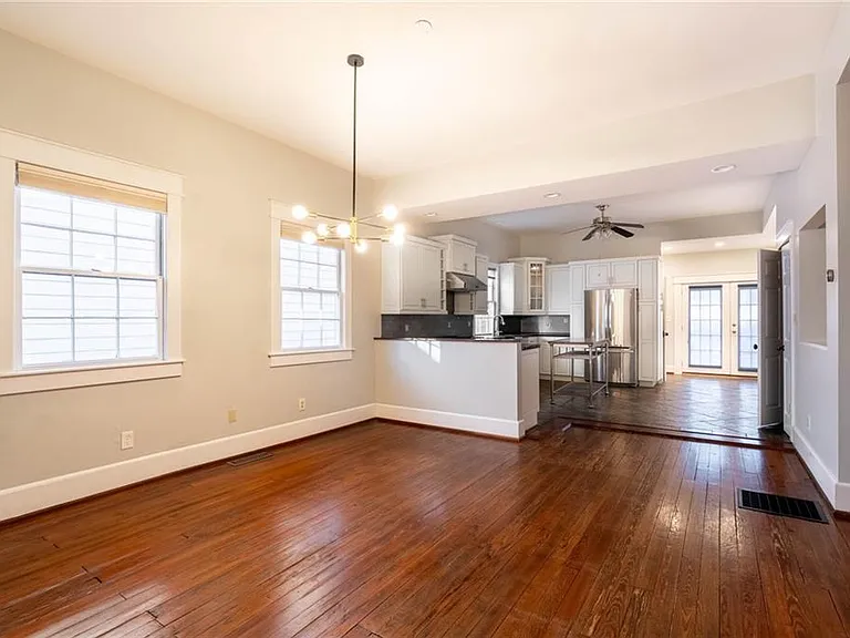 311 Josephine St NE — Photo 14