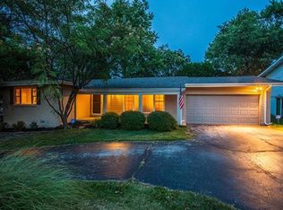 1666 Schulte Rd, Saint Louis, MO 63146