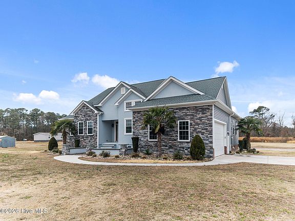 2nd image of 1083 Horse Pen Swamp Road