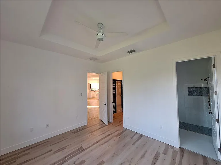 289 Albatross Rd — Photo 17