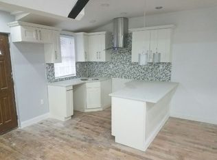 115A-33 227th St, Cambria Heights, NY 11411