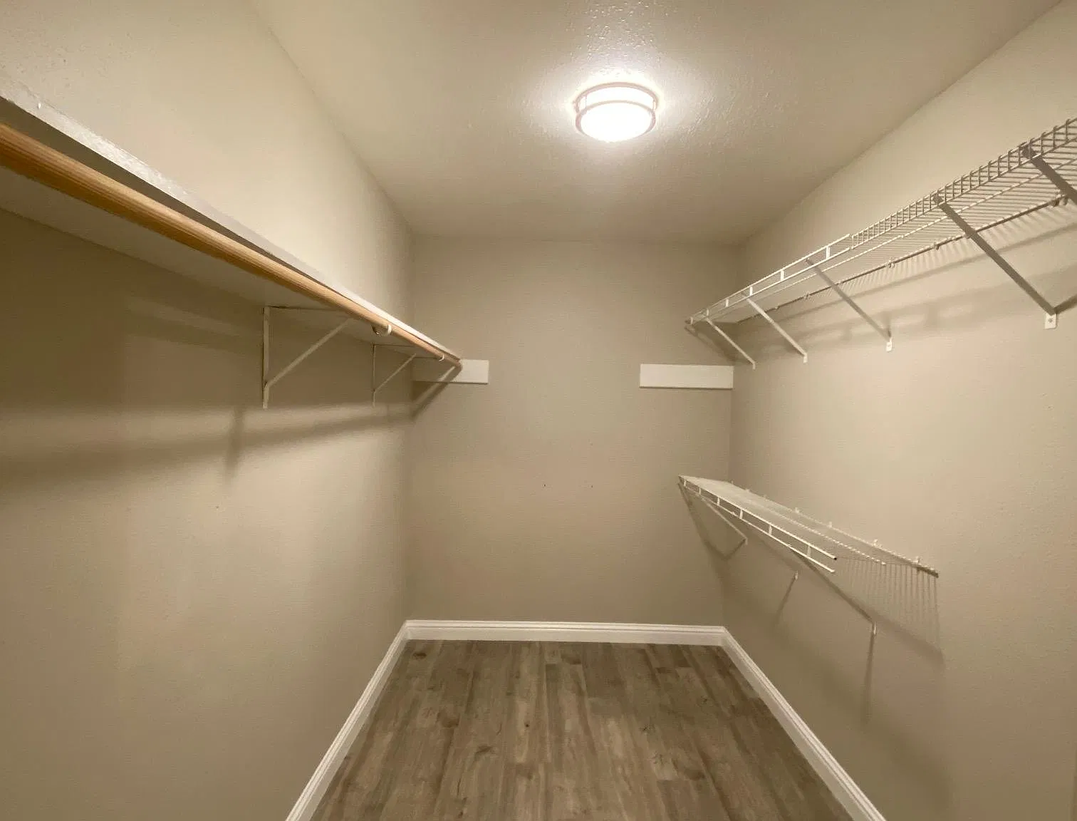 3 bed, 1655 sqft, $2,300 — Photo 2