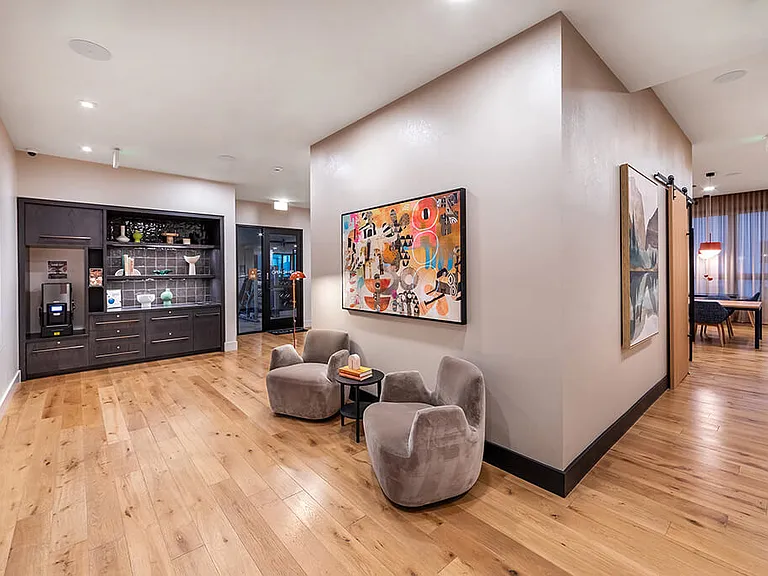 Olivean Apartments — Photo 11